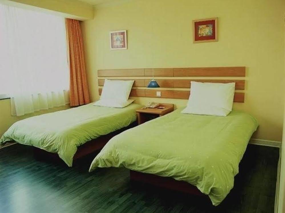 Home Inn Yantai Haiyang Bus Station Shengchancun Εξωτερικό φωτογραφία
