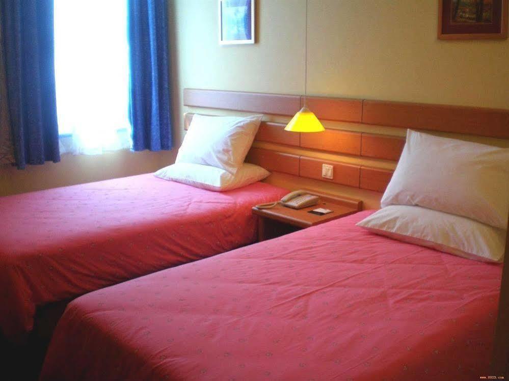Home Inn Yantai Haiyang Bus Station Shengchancun Εξωτερικό φωτογραφία